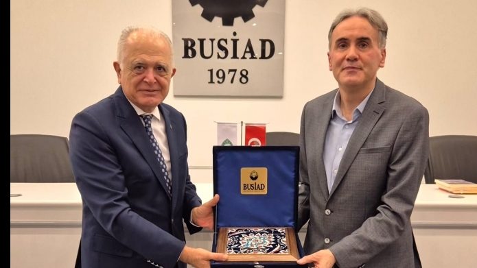 Savaş günlerinde barış konuşuldu