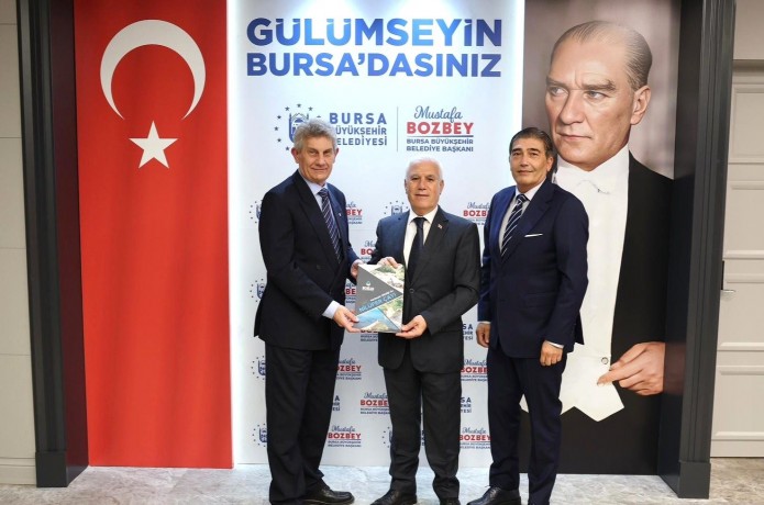 Nilüfer Çayı çalışmasına Bozbey'den tam destek