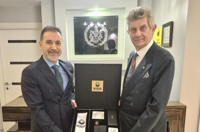 Mübin Gönder'le hukuk sohbeti