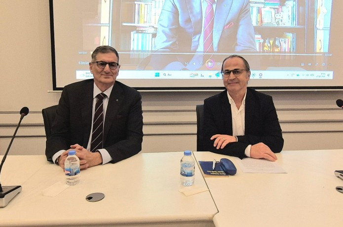 "Evrenle bağımız üzerine düşünmeliyiz"
